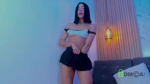 Gabriela Evans MS online show from October 2025 06:50:02 AM