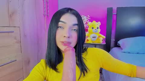 Gabriela Evans MS online show from March 2026 04:18:01 AM