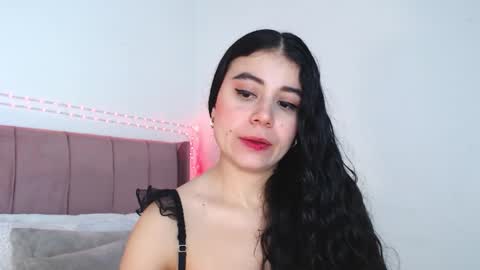 Snapshot of gabrielarossa chatting on May 2026 03:05:02 PM GabrielaRossa online show from May 2026 03:05:02 PM