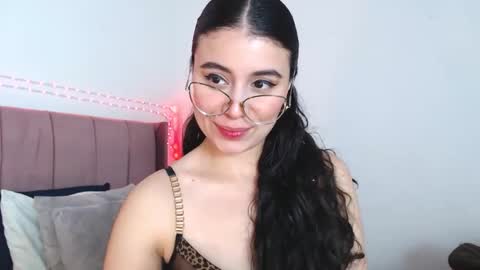 Snapshot of gabrielarossa chatting on May 2026 01:18:02 PM GabrielaRossa online show from May 2026 01:18:02 PM
