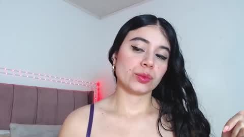 Snapshot of gabrielarossa chatting on June 2026 12:00:02 PM GabrielaRossa online show from June 2026 12:00:02 PM