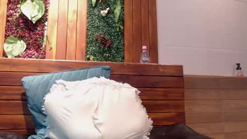 gabriell_ramirez_ online show from January 2025 09:34:01 AM