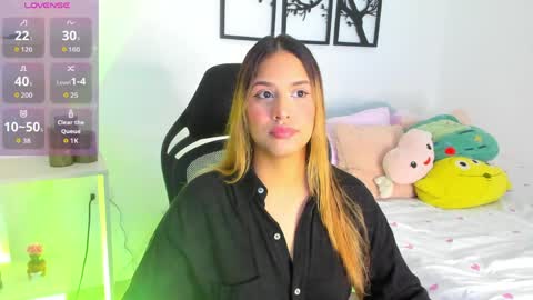 Snapshot of gabriella__tom chatting on May 2026 09:34:01 PM Gabriella online show from May 2026 09:34:01 PM