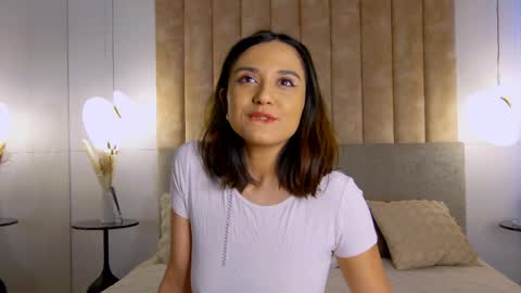 Snapshot of gabriella_wils chatting on June 2026 07:42:01 AM Gabriella online show from June 2026 07:42:01 AM