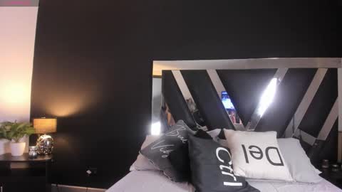 Gabriella Antonella online show from November 2025 03:23:02 PM