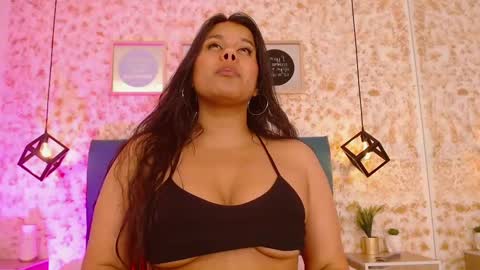 Gaby  online show from March 2025 05:28:01 PM