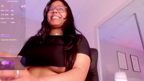 Gaby  online show from September 2025 09:27:02 PM