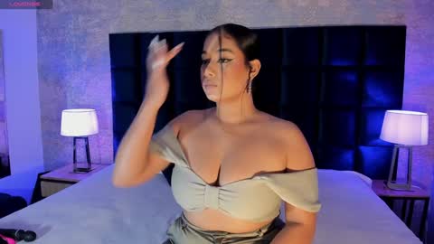 Snapshot of gaby_blaze chatting on January 2025 06:00:01 PM Gaby Blaze online show from January 2025 06:00:01 PM