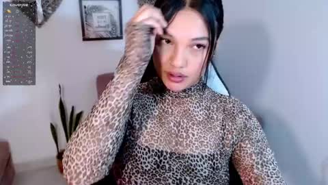 Snapshot of gaby_saikozz chatting on May 2026 08:03:02 PM My name is Gabriela.. nice to meet you thumbs up please its very important to me online show from May 2026 08:03:02 PM