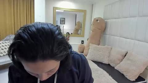 Snapshot of gaby_trent chatting on December 2025 11:38:02 AM gabriela online show from December 2025 11:38:02 AM