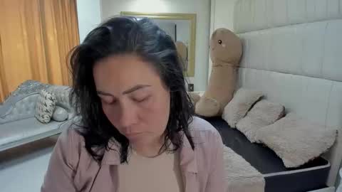 Snapshot of gaby_trent chatting on February 2026 04:11:02 PM gabriela online show from February 2026 04:11:02 PM