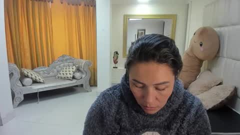 Snapshot of gaby_trent chatting on February 2026 03:30:02 PM gabriela online show from February 2026 03:30:02 PM