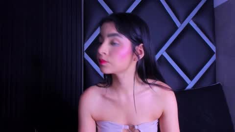 GabyeAndy online show from November 2025 12:00:02 PM