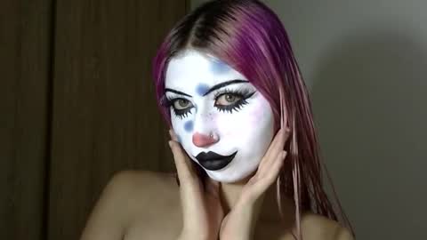 gabygumms online show from November 2025 07:45:01 AM