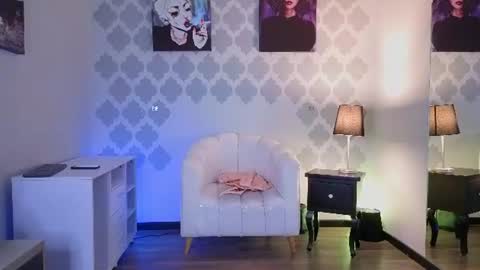 Gaby online show from July 2026 07:52:01 PM