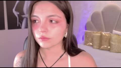 Gaby  online show from November 2025 01:31:01 PM