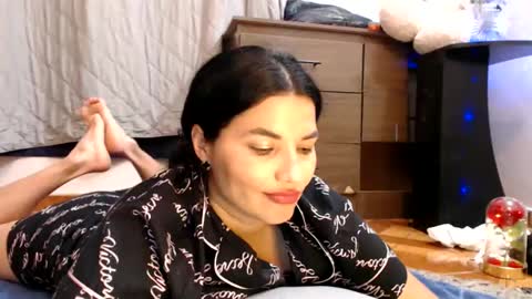 Snapshot of gabysot chatting on February 2025 11:58:02 PM gabysot online show from February 2025 11:58:02 PM