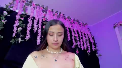 Snapshot of gabyy_cooper chatting on June 2026 01:41:02 AM gabby cooper online show from June 2026 01:41:02 AM