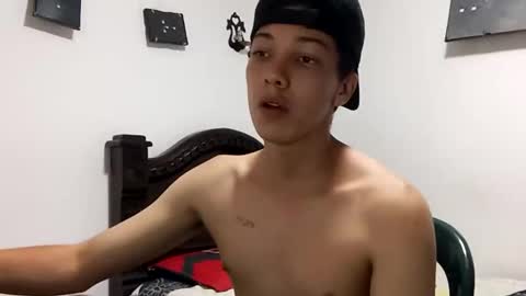 Snapshot of gadiel_sex chatting on October 2025 11:17:02 PM gadiel_sex online show from October 2025 11:17:02 PM