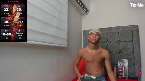 Gael  online show from April 2026 07:40:01 PM