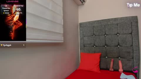 Gael  online show from April 2026 07:58:02 PM