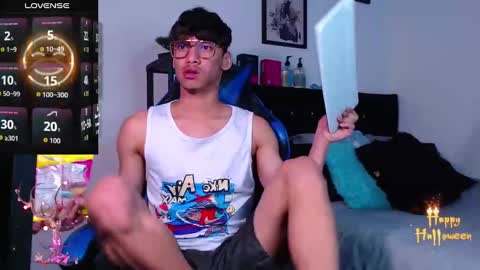 gael_jones online show from October 2025 06:25:02 AM