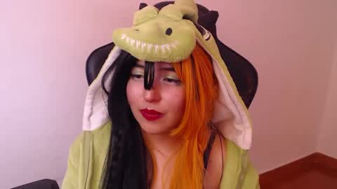 Kate 3 online show from September 2025 07:48:01 PM