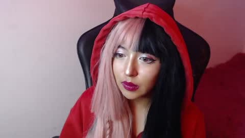 Kate 3 online show from September 2025 08:47:02 PM