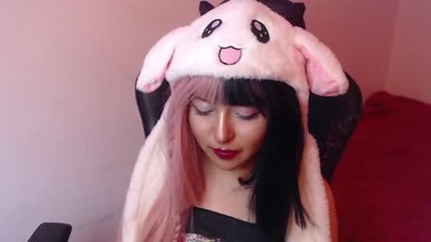 Kate 3 online show from September 2025 07:19:02 PM