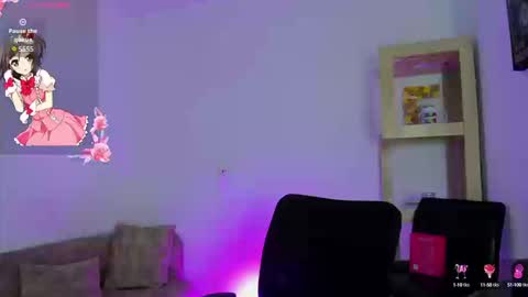 laura bonnet online show from September 2025 04:47:01 AM