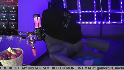 gamergirl_linela online show from April 2026 09:23:01 PM