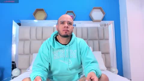 garcia_jacob_ online show from November 2025 12:00:02 PM