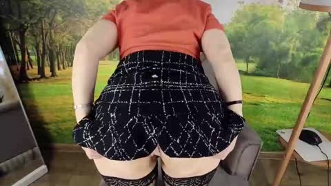 Ava online show from February 2025 01:53:02 PM