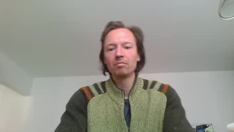 Snapshot of garfield42 chatting on May 2026 07:57:01 AM Garfield online show from May 2026 07:57:01 AM
