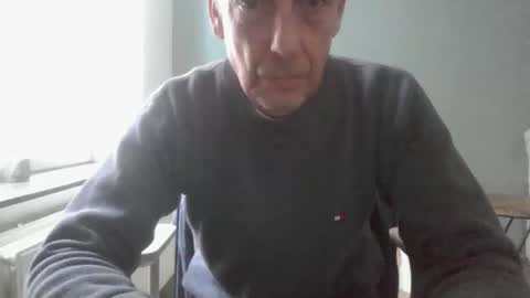 Snapshot of garou75 chatting on November 2025 11:34:02 AM garou75 online show from November 2025 11:34:02 AM