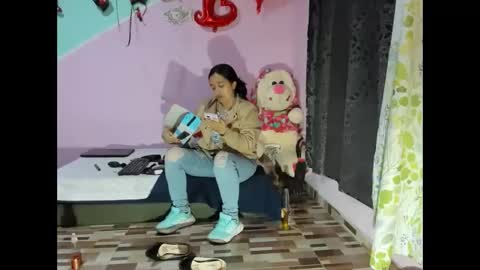 Diana online show from January 2025 12:16:01 AM