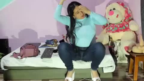 Diana online show from February 2025 12:10:01 AM