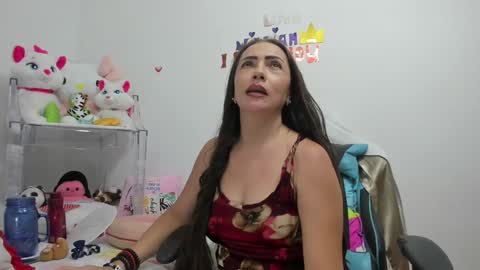 Snapshot of gatitasexy_hot_wet4u chatting on December 2024 03:02:02 AM Mfe online show from December 2024 03:02:02 AM