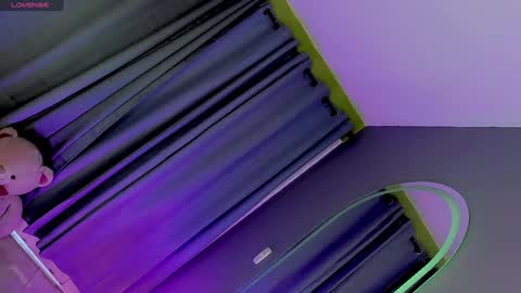 Vnecis Marn online show from February 2025 10:08:02 PM