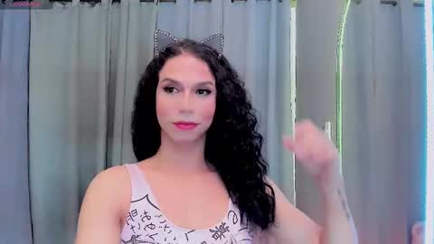 Vnecis Marn online show from March 2025 10:44:02 AM