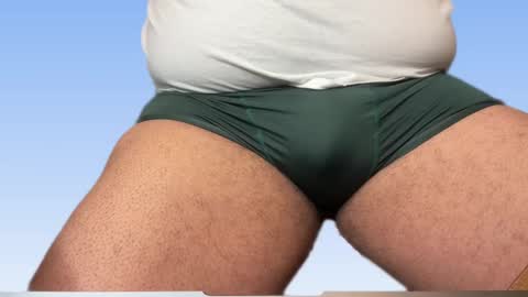 Snapshot of gato27cam chatting on March 2025 09:02:02 AM Marco online show from March 2025 09:02:02 AM