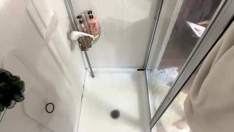 Snapshot of gato3030 chatting on November 2025 09:27:02 PM gato3030 online show from November 2025 09:27:02 PM