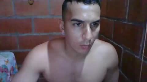 Snapshot of gattitosexy_95 chatting on May 2026 06:15:02 PM gattitosexy_95 online show from May 2026 06:15:02 PM