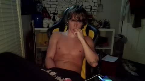 Snapshot of gavatr0n chatting on July 2026 05:13:01 AM gavatr0n online show from July 2026 05:13:01 AM