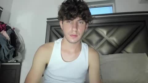 Snapshot of gayndepressed chatting on September 2025 12:45:02 AM Trace online show from September 2025 12:45:02 AM