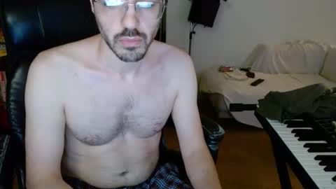 Snapshot of gdakis chatting on February 2026 07:40:01 AM gdakis online show from February 2026 07:40:01 AM