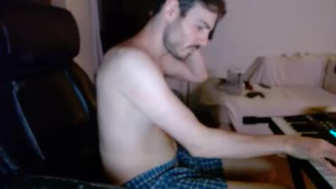 Snapshot of gdakis chatting on February 2026 06:35:01 AM gdakis online show from February 2026 06:35:01 AM