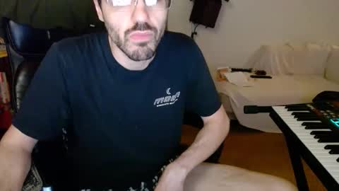 Snapshot of gdakis chatting on March 2026 06:03:01 AM gdakis online show from March 2026 06:03:01 AM