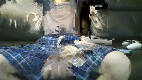 Snapshot of geeezer64 chatting on June 2026 11:25:01 PM geeezer64 online show from June 2026 11:25:01 PM