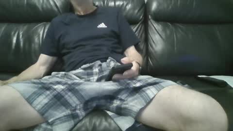 Snapshot of geeezer64 chatting on June 2026 01:29:01 AM geeezer64 online show from June 2026 01:29:01 AM